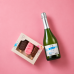 Gift Flavor pair Champagne and strawberries