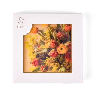 Bouquet with mimosa bar