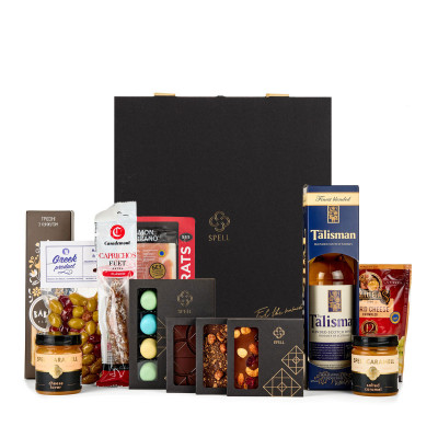 Gift with whiskey For a delicious party