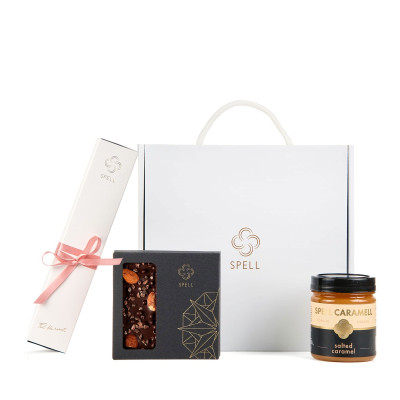 Подарунок Весняний з карамеллю