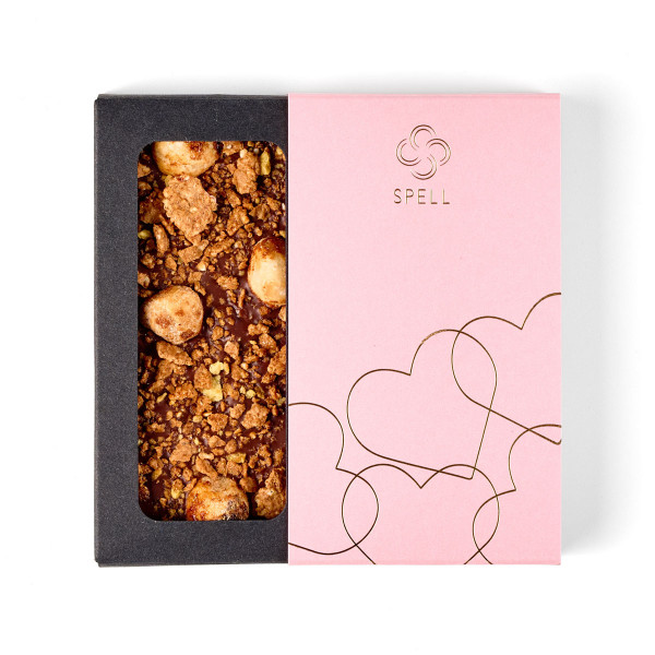 Milk chocolate with hazelnuts and salted caramel Pink hearts