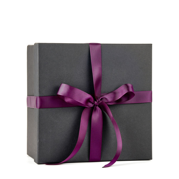 Квадратний чорний подарунковий бокс