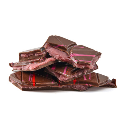 Milk chocolate with cherry marzipan Pink hearts