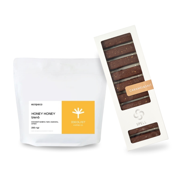 Flavour pairing: Caramel coincidence