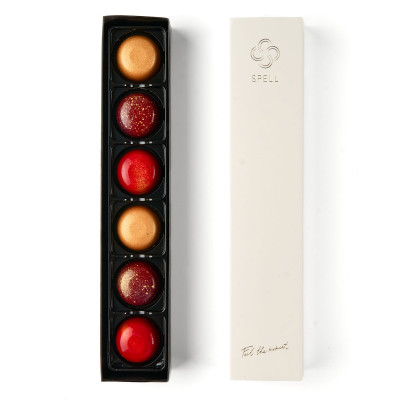 A set of sweets Tempter