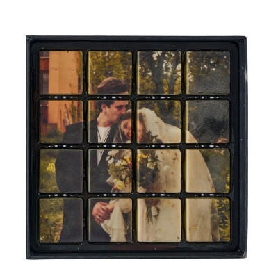 Set of 16 Tiramisu chocolates with printing (your design)