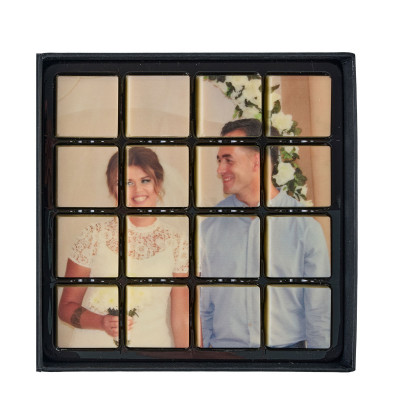 Set of 16 Tiramisu chocolates with printing (your design)