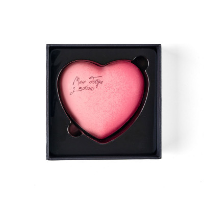 White chocolate heart with pistachio-raspberry filling