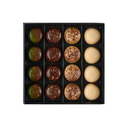 Four Cakes Candy Set